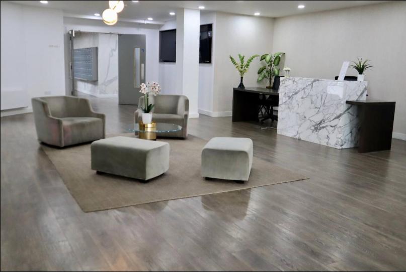 Modern Suite- Bedford City Centre With Free Gym & Parking Eksteriør billede